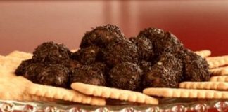 Συνταγή για τρουφάκια με πτι-μπερ σε χρόνο ρεκόρ!