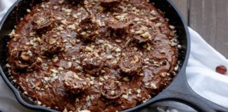 Μπισκοτένιο brownie με γεύση φερέρο