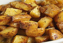 ΤΕΛΕΙΕΣ – Πατάτες φούρνου τραγανές σαν τηγανιτές με ένα απλό κολπάκι!