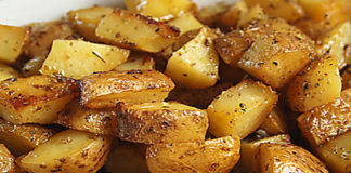 ΤΕΛΕΙΕΣ – Πατάτες φούρνου τραγανές σαν τηγανιτές με ένα απλό κολπάκι!