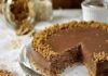 Σοκολατένια απόλαυση χωρίς ενοχές! Τούρτα σοκολάτας με γιαούρτι και δημητριακά!