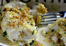 Φιλέτα μπακαλιάρου με σως μουστάρδας