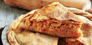 Κολοκυθόπιτα με κόκκινη κολοκύθα