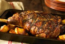 Χοιρινό μπούτι με μέλι και μουστάρδα