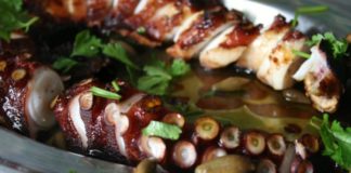 2 Μυστικά που (σίγουρα) δεν ήξερες! Πώς θα κάνεις το χταπόδι σας πιο μαλακό!!