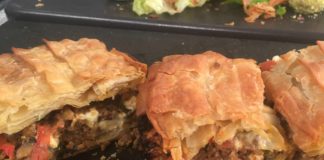 Κιμαδόπιτα σε στρώσεις