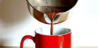 Ζεστό ρόφημα Νutella