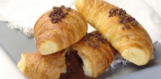 Τα πιο Γρήγορα Κρουασάν Πραλίνας με 3 Μόνο Υλικά!