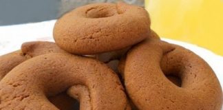 Μουστοκούλουρα αφράτα