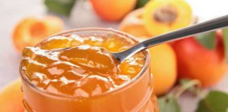 Συνταγή για σπιτική μαρμελάδα βερίκοκο μόνο με 3 υλικά!