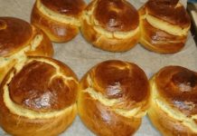 Τσουρεκάκια με ζαχαρούχο μούρλια !!!