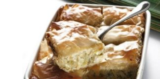 Εύκολη σπιτική πρασόπιτα που θα απολαύσει όλη η οικογένεια