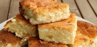 Ξυπόλητη τυρόπιτα: Η εύκολη πίτα, χωρίς φύλλο και μόλις 4 υλικά που γίνεται στη στιγμή